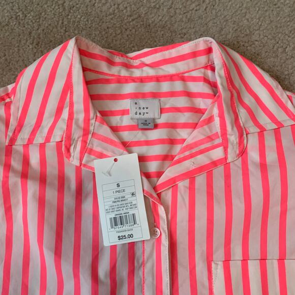 A New Day Women’s Pink Strip Buttons Long Sleeves Size Small NWT - Picture 9 of 10
